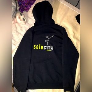 Sweater/hoodie (Sole city dance) Unisex clothing. Anyone can wear it.